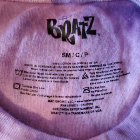 Women's Bratz Shasha Short Sleeve Graphic T-Shirt - Lavender SM - Picture 5 of 5